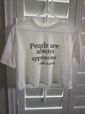 Source Unknown White Crop Tee with Navy Quote